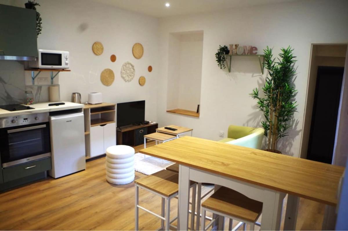 Urban Oasis, Appartement Chic Et Neuf Chalon sur Saone Esterno foto